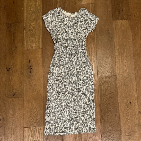 Left Coast by Dolan Textured Midi Dress - Picture 3 of 5